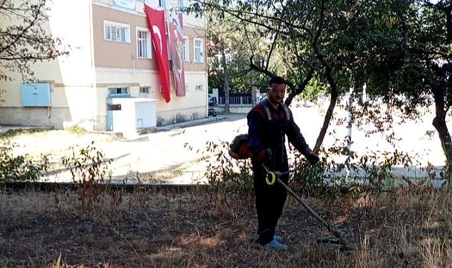 Kavaklı Belediyesi’nden Okullarda Temizlik ve Bakım Çalışmaları