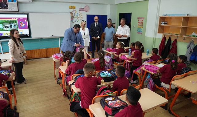 Marmaraereğlisi Belediyesi’nden 1. Sınıf Öğrencilerine Çanta ve Kırtasiye Desteği