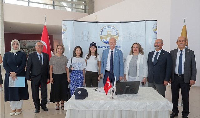 ÜNİVERSİTEMİZDE İLK KAYIT TÖRENİ GERÇEKLEŞTİRİLDİ