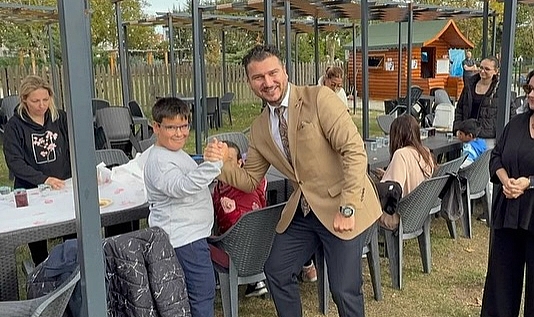 Babaeski Belediye Başkanı Yayla, Özel Öğrencilerle Oyun Parkında Buluştu