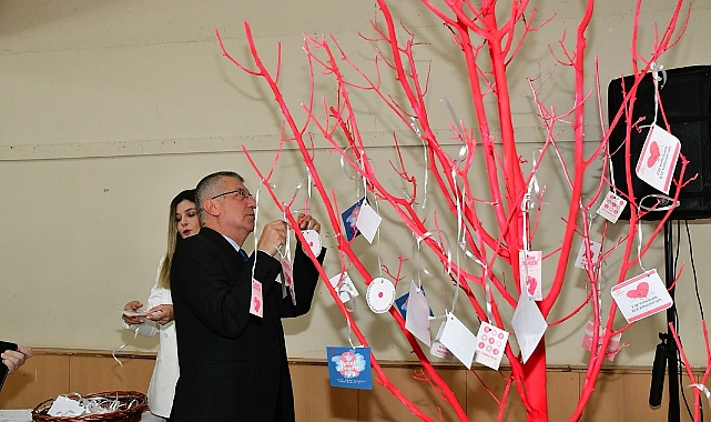 Babaeski Belediyesi'nden Personeline Meme Kanseri Farkındalık Eğitimi