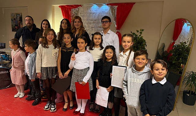 Birce Öztürk Sanat Akademisi'nden Mini Konser
