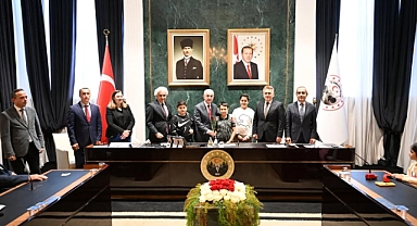 Kırklareli İl Encümeni Toplantısı Vali Uğur Turan Başkanlığında Gerçekleştirildi