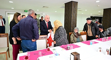 Kırklareli Valisi Uğur Turan'dan "Bir Yastıkta Yarım Asır" Projesine Destek