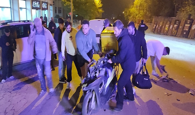Otomobille çarpışan motosikletin sürücüsü yaralandı