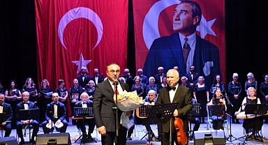 Vali Soytürk Cumhuriyet Bayramı Konseri’ne Katıldı