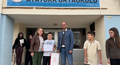 Kırklareli'nde Öğrencilerden Diyabet Konulu Yaratıcı Sloganlar