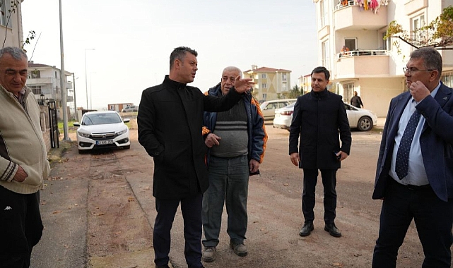Başkan Sarıkurt Havuzlar Mahallesi'ndeki Çalışmaları Yerinde İnceledi