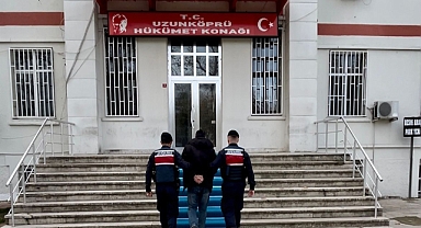 Edirne’de araç çalıp İstanbul’a kaçan şüpheli, tutuklandı