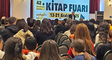 Kırklareli Aile ve Sosyal Hizmetler İl Müdürlüğü'nden Anlamlı Kitap Fuarı Gezisi
