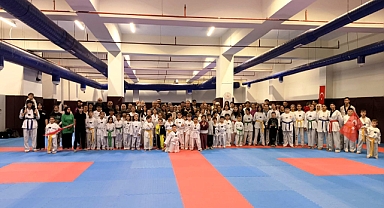 Kırklareli'nde "Ailemle Spor Yapıyorum" Etkinliği Yoğun İlgi Gördü