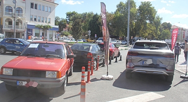 Kırklareli'nde Uygunsuz Park Trafiği Felç Ediyor