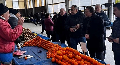 CHP'liler Pazarda Ekonomik Gündemi Masaya Yatırdılar