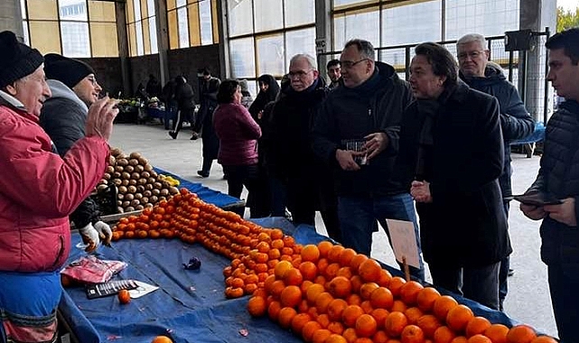 CHP'liler Pazarda Ekonomik Gündemi Masaya Yatırdılar