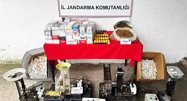 Edirne'de kaçak sigara imalathanesine çevrilen eve operasyon; 1 gözaltı