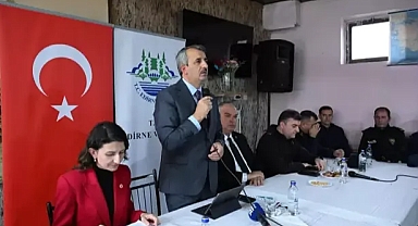 Edirne Valisi Sezer, Enez'de muhtarlar ve vatandaşlarla bir araya geldi