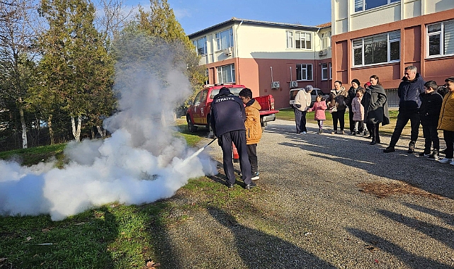 Kırklareli'de Çocuklar ve Personel İçin Yangın Güvenliği Eğitimi Düzenlendi