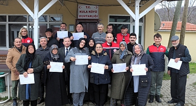 Kula Köyü'nde Arıcılık Kursu Tamamlandı