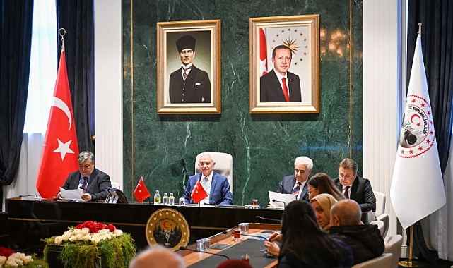 Vali Uğur Turan Vatandaşlarla Bir Araya Geldi