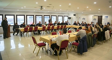 Başkan Sarıkurt Muhtarlarla Buluştu