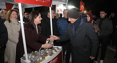 Edirne'de Ramazan Coşkusu: Başkan Gencan'dan Selimiye Camii'nde İkram