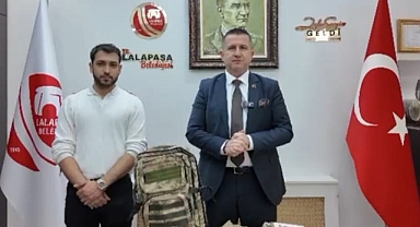 Lalapaşa Belediyesi'nden Askere Giden Gençlere Anlamlı Destek