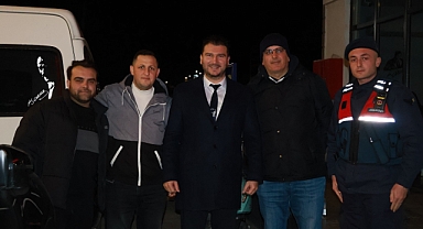 Babaeski'de Otomobil Tutkunları Buluştu: Başkan Fırat Yayla'dan Gençlere Destek