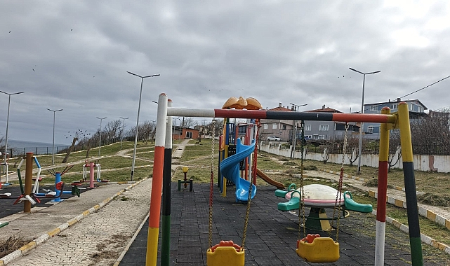 Belediye'den Çocuklara Özel Sürpriz: Parklar Temizleniyor