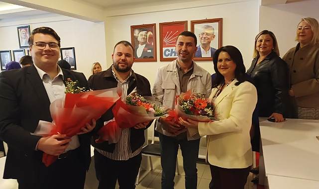 CHP Edirne'de Kadınlardan Ortak Açıklama: "Eşit İşe Eşit Ücret İstiyoruz"