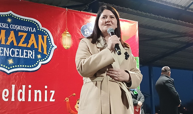 Edirne'de Bin Kişilik İftar Sofrası Kuruldu