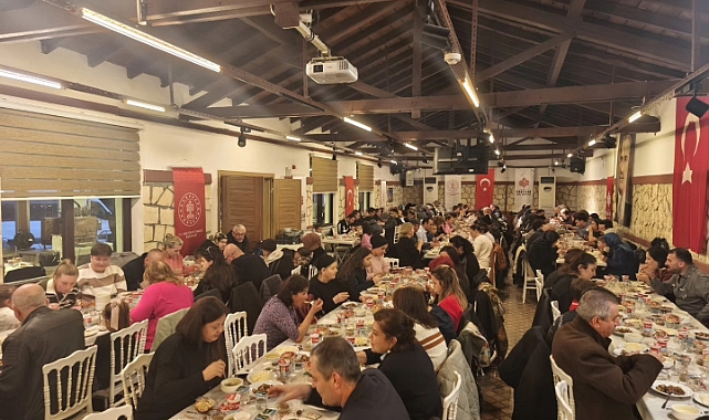 Kırklareli'nde Gönülleri Isıtan İftar: Otizm Derneği Üyeleriyle Aynı Sofrada Buluştular