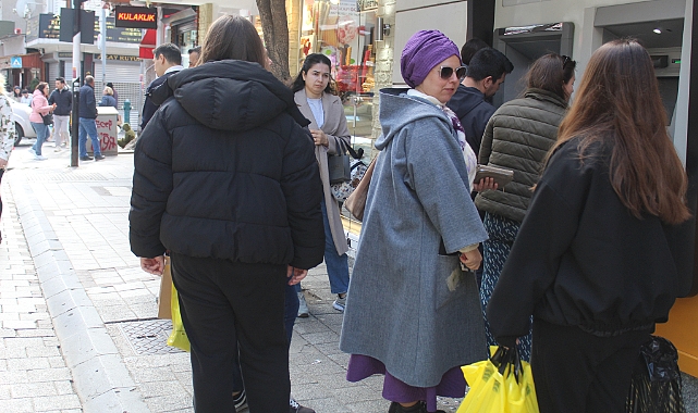 Kırklareli'nde Hafta Sonu ATM Sorunu: Vatandaşlar Çözüm Bekliyor