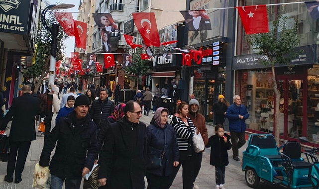 Kırklareli Şehir Merkezi Bayram Öncesi Dolup Taştı