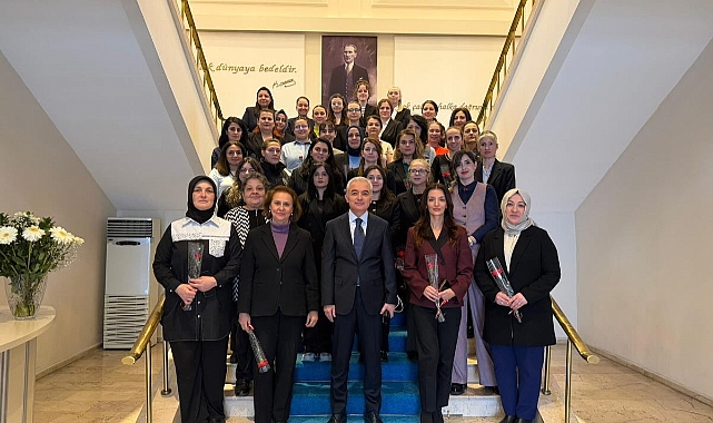 Kırklareli Valiliği’nde 8 Mart Buluşması: Kadın Personele Kutlama