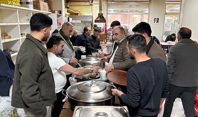 Soyyıl İnşaat Sahibi Muhlis Yıldız'dan Birlik Sofrası: Edirne'de Yoğun Katılımlı İftar