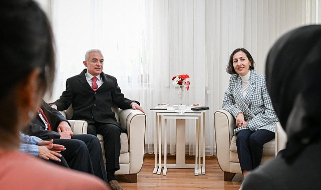 23 Nisan'da Yürek Isıtan Ziyaret