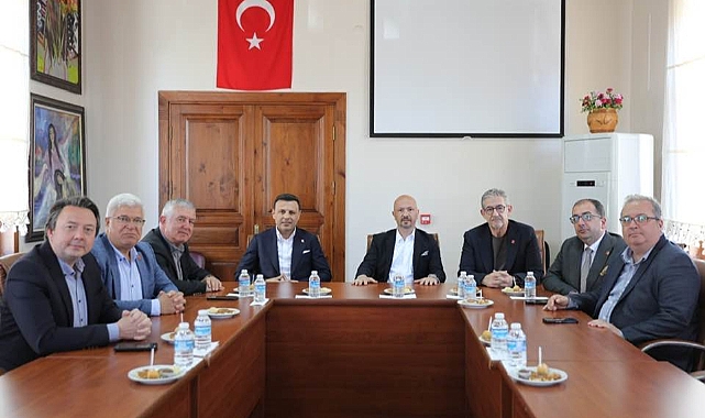 CHP İl Başkanları Şarköy'de Bir Araya Geldi