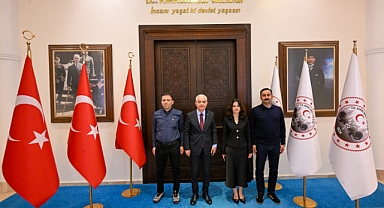 Valilik Ziyaretine Memleket Sohbeti Gündeme Damga Vurdu