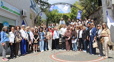 ÇYDD'den Anlamlı Tören! "Türkan Hoca'nın Işığı Sönmeyecek"