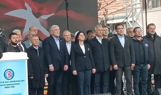 Edirne'de 1 Mayıs Mitingine Yoğun Katılım