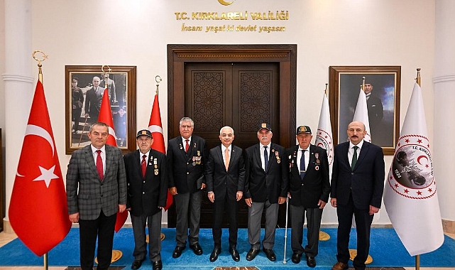 Kırklareli Valiliği'nde Duygulandıran Buluşma!