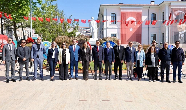 TEKİRDAĞ'DA 19 MAYIS TÖREN VE ETKİNLİKLERLE KUTLANDI