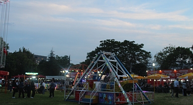 Vatandaşlardan Ortak Talep: Kırklareli'ne Kalıcı Lunapark Yapılsın