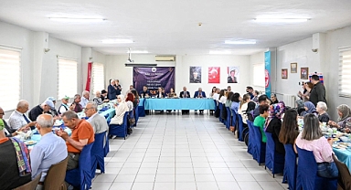 Kırklareli Huzurevi'nde Kuşaklar Buluşması: Nesiller Aynı Etkinlikte Bir Araya Geldi