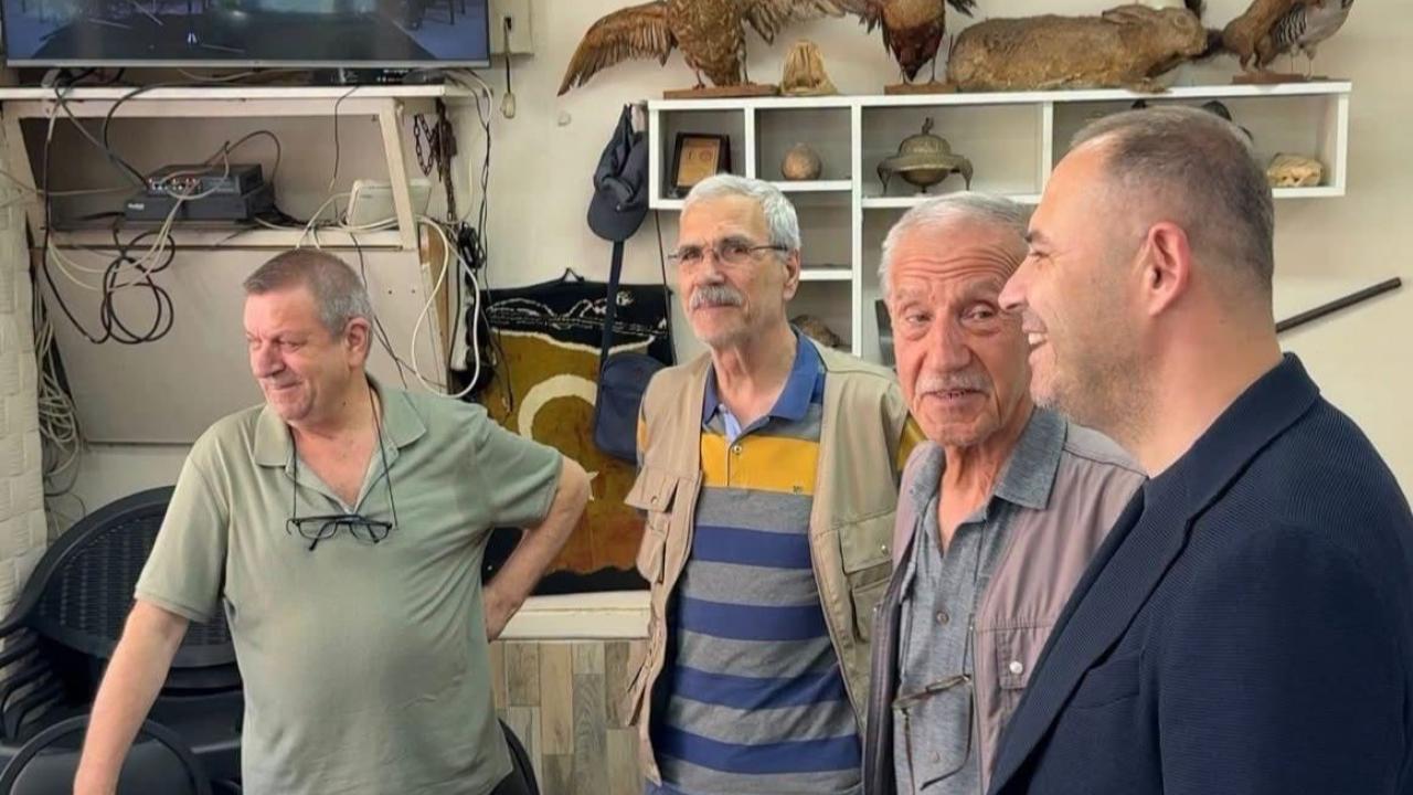 Bulut Kahvehanelerde Vatandaşlarla Buluştu