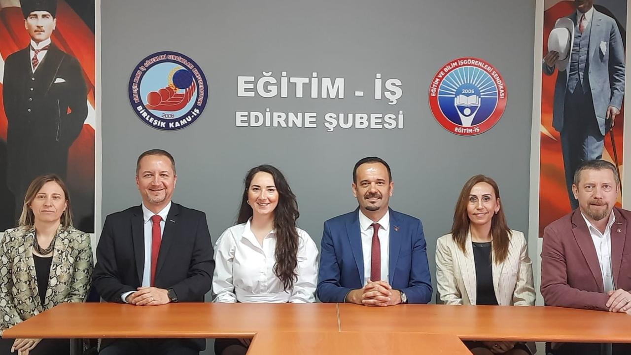 Eğitim-İş'ten Sert Eğitim Karnesi: "Sistem Krizde"
