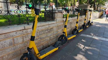 Elektrikli Scooter Kullanacaklar Dikkat!