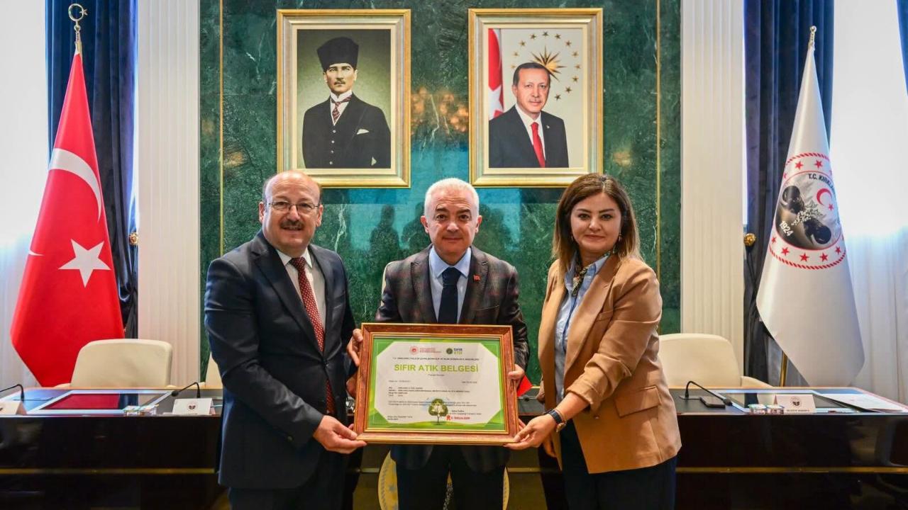 Kırklareli İl Özel İdaresi’ne Sıfır Atık Belgesi Verildi