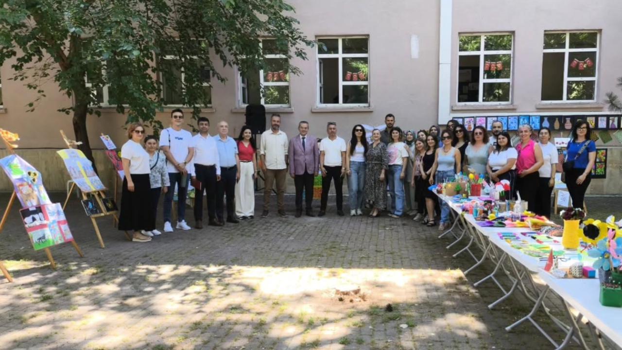 Kırklareli’nde Çocukların Hayal Gücü Sergide