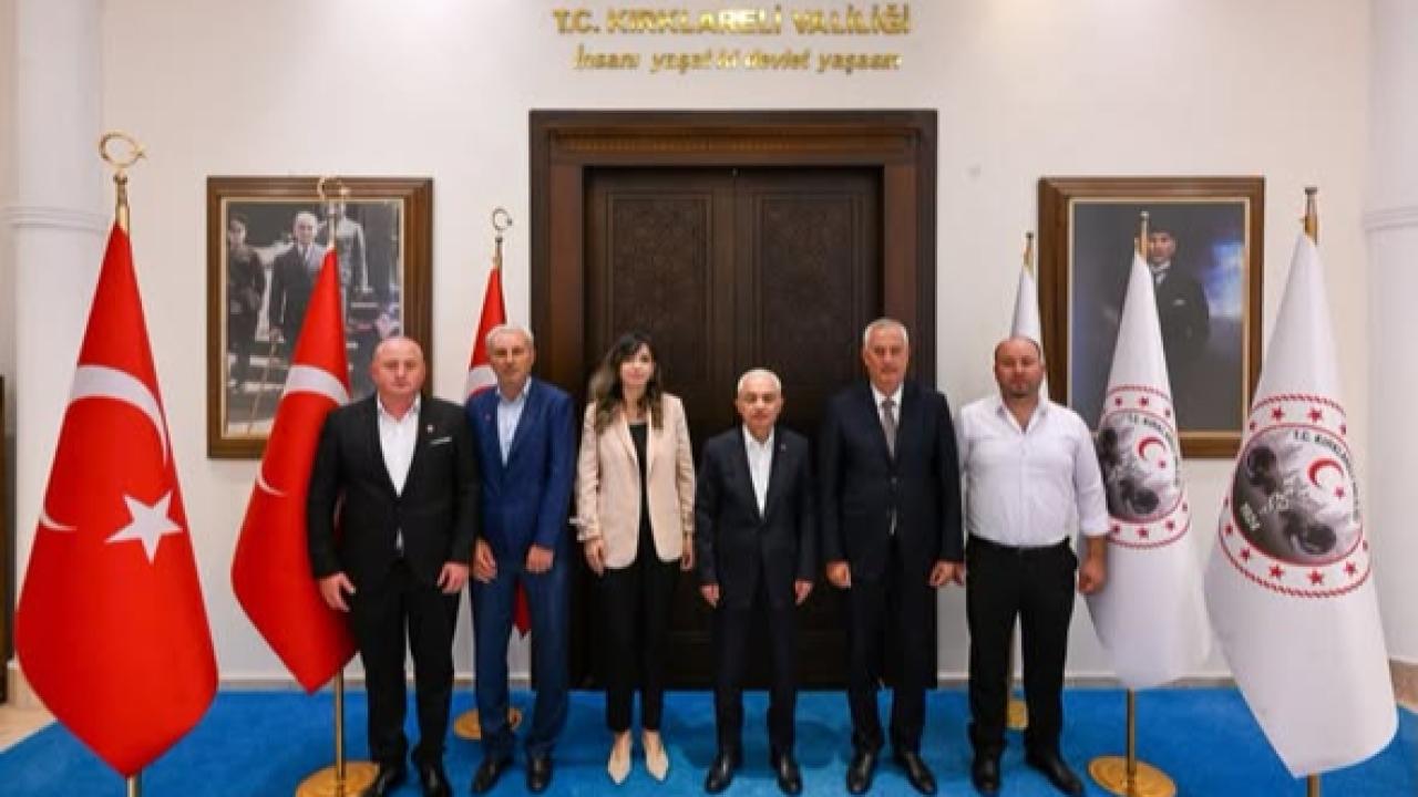 Kırklareli’nde Göreve Başlayan Muhtarlar Valilikte Ağırlandı